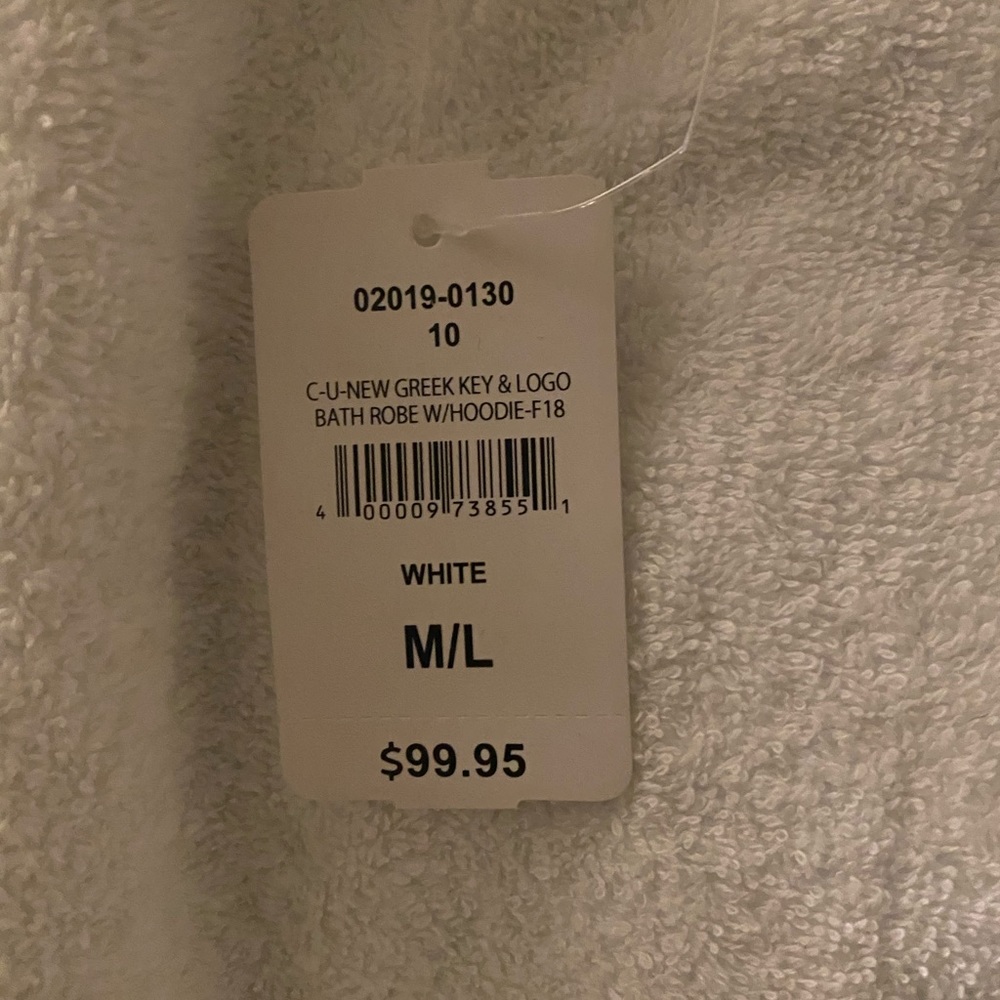 Caesars Palace hooded bath robe